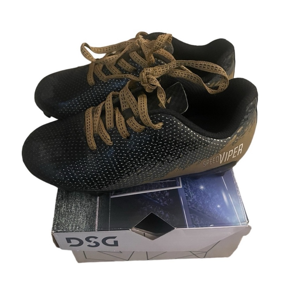 DSG Boys Speed Viper Soccer Athletic Black Gold Cleats Low Top Lace Up Size 10K